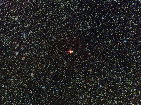 Hormis le Soleil, l'étoile la plus poche est une petite naine rouge nommée Proxima du Centaure